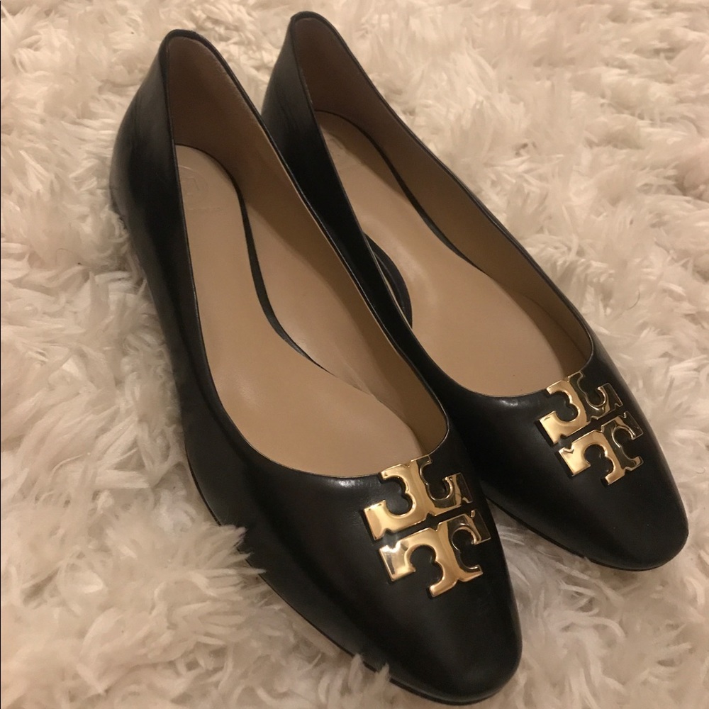 Authentic Tory Butch Flats